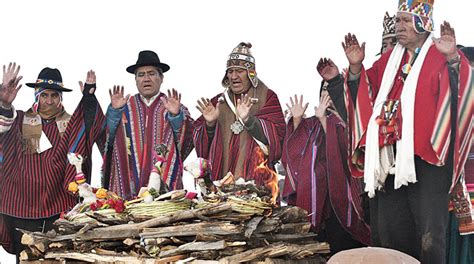 Ritual Ancestral Bolivia Celebró El Año Nuevo Andino Con Pedidos De