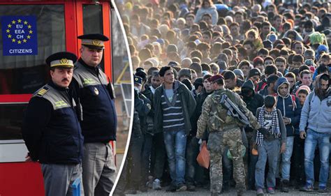 According to abs (2006 census) figures, there are 18,320 people with romanian ancestry in australia. Romania's 13,000 border guards SCRAMBLE as refugees switch journey | World | News | Express.co.uk