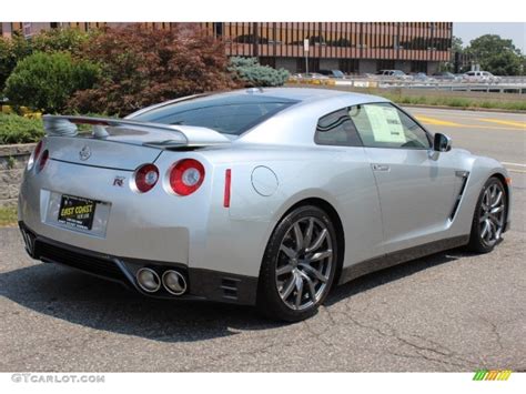 Super Silver 2013 Nissan Gt R Premium Exterior Photo 69174541