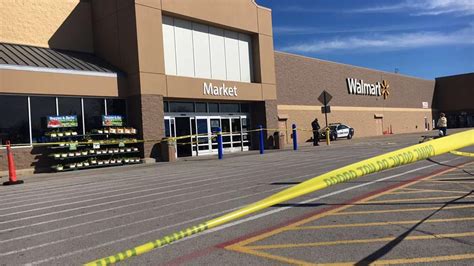 Conroe Police Officer Shoots Bb Gun Wielding Suspected Shoplifter At Walmart