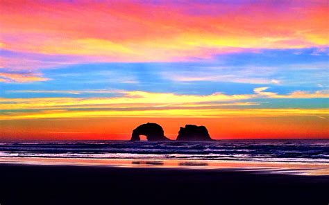 Beach Rockaway Beach Oregon Home And Away Sunrise Sunset Abroad