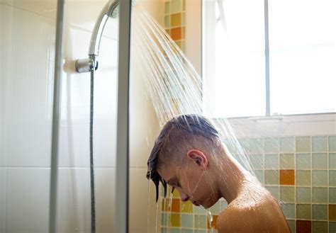 Benefits Of Showering With Cold Water The New Argument