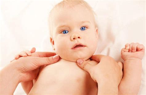 Torticollis In Babies What Are The Symptoms And How To Fix