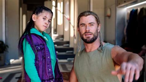 Chris Hemsworth And Daughter Look Adorable Filming Thor Love And Thunder