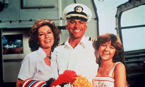 Gavin Macleod The Love Boats Captain Stubing Dies Aged 90 Television And Radio The Guardian