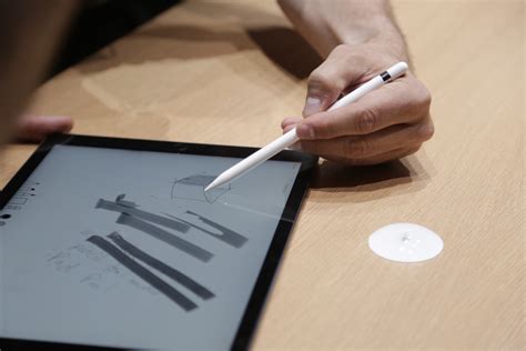 Apple Pencil Hands On With Apples Stylus For The Ipad Pro Techcrunch