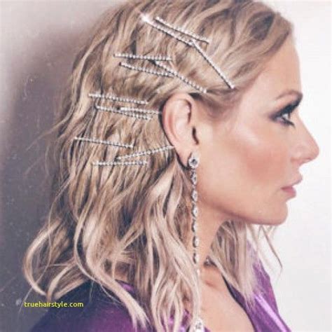 Bobby Pin Hairstyle Ideas