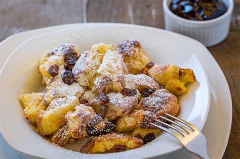 Kaiserschmarrn selber machen mit diesem einfachen Rezept