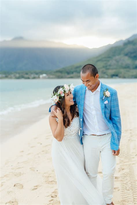 Brand New Hawaii Elopement Wedding Collections — Modern Elopement
