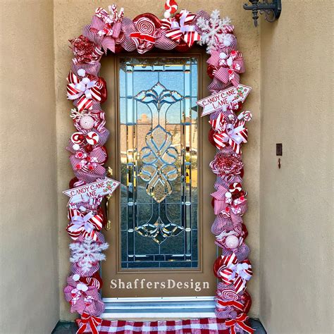Outdoor Christmas Garland With Lights Red And White Christmas Door