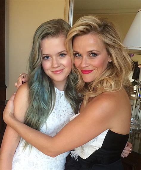 Wishing Reese Witherspoons Mini Me Daughter Ava A Sweet 16 With Images Reese Witherspoon