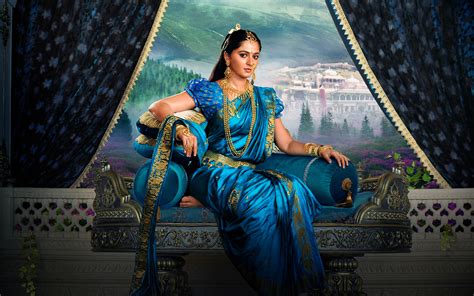 Anushka Shetty As Devasena In Baahubali 2 Wallpapers Hd Wallpapers Id 21969