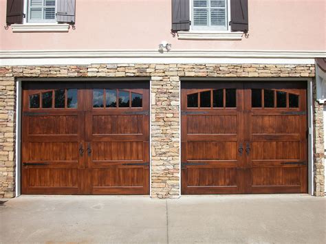 Pin By Jim Eucker On Carriage House Garage Doors Carriage House Doors