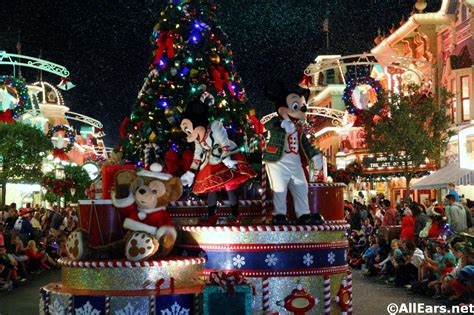 Mickey S Once Upon A Christmastime Parade Magic Kingdom Allears