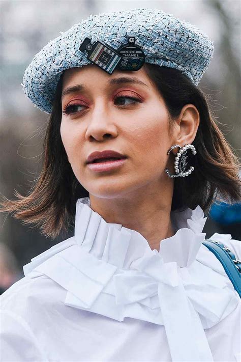 fresh ways how to wear a beret to stay trendy