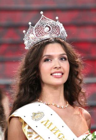 Elizaveta Golovanova Crowned Miss Russia Hot Sex Picture