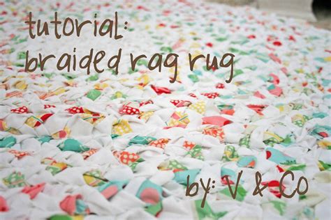 26 Super Easy Diy Rug Tutorials For Your Home Braided Rag Rugs Diy