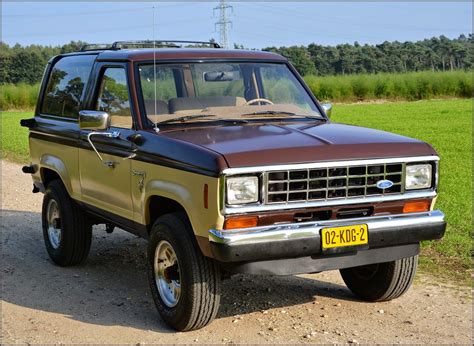 Stuurman Classic And Special Cars Ford Bronco Ii 28 V6 4x4 1984