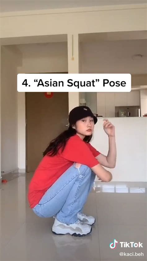 Pin By On Photoshoot Asian Squat Poses Squats