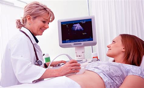 Career As Gynecologist Courses Admission Jobs Salary