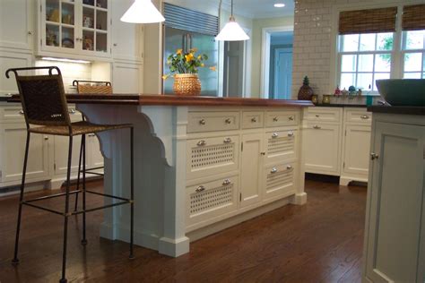 How to install kitchen cabinets. Three mistakes to avoid when installing custom kitchen ...