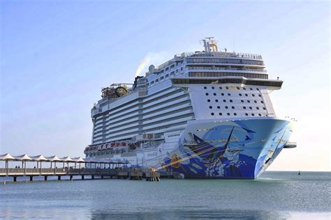 What Is The Biggest Norwegian Cruise Line Ship Cruiseblog