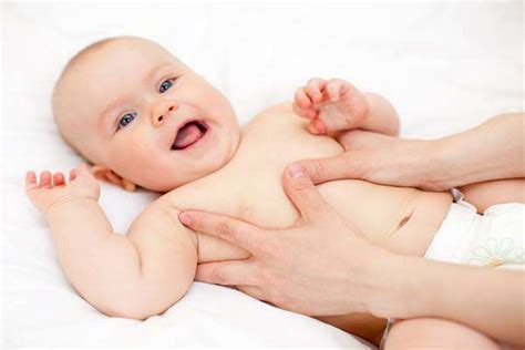 Sesetengah bayi mengalami alahan terhadap sesetengah susu formula. Teknik Pijat Bayi Hilangkan Perut Kembung - Lifestyle ...