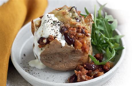 Jacket Potato With Mexican Beef And Beans Healthy Food Guide Recipe