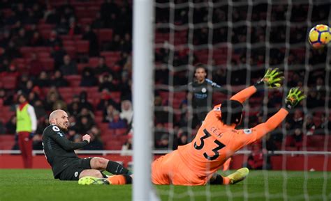 Video Arsenal 0 3 Man City Gunners Embarrassed By City Yet Again