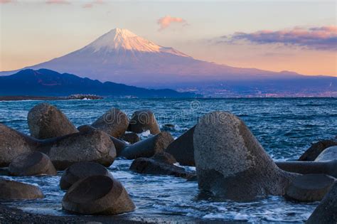 Mountain Fuji And Sea At Miho No Matsubara Stock Image Image Of Blue
