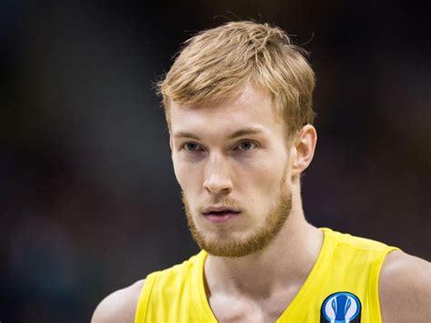 Welcome to the niels giffey zine, with news, pictures, articles, and more. Comeback von ALBA-Nationalspieler Niels Giffey verzögert ...