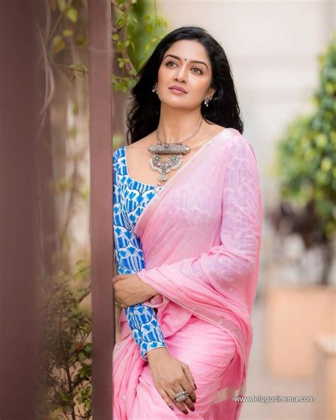 Vimala Raman In A Pink Saree Page 3 Telugu Cinema