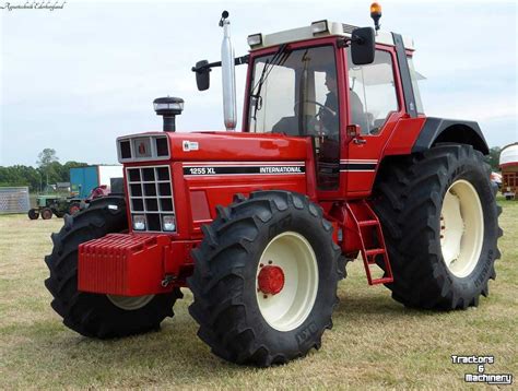 Ih 1255 International Tractor Case Ih 1255xl Doccasion Tracteurs