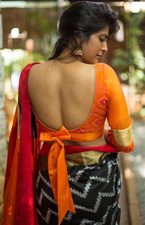 New Best Back Neck Blouse Designs That All Brides Want To Wear Trendy