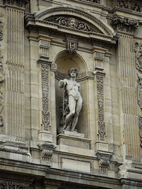 Photos of Le Laboureur statue on Musee du Louvre - Page 500