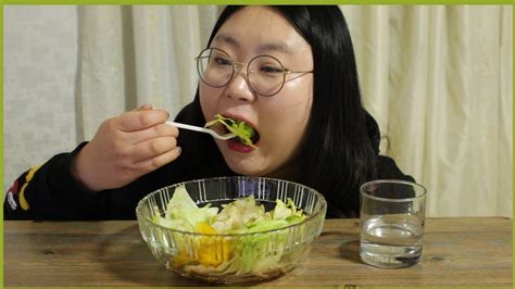 ASMR Vegetable salad Muckbang 야채샐러드 오이 양상추 먹방 グルメ 은지Eunjie E