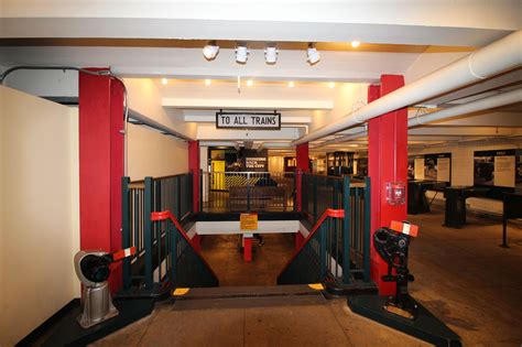Nyc Subway History Is On Display At The New York Transit Museum Curbed Ny