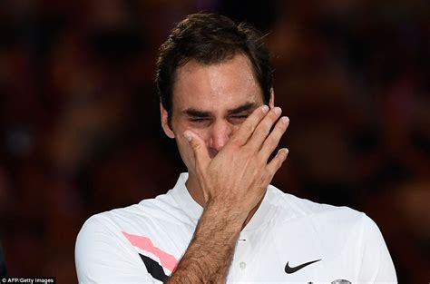Australian Open Federer First Man To Win 20 Grand Slams Daily Mail