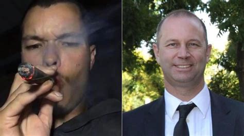 Adelaide tradie Bobby gives boots to homeless man on Gawler train | The