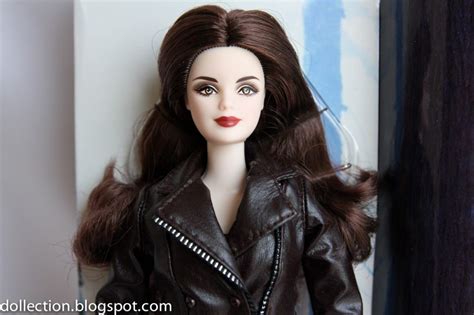 Review 63 Barbie The Twilight Saga Breaking Dawn Part Ii Bella Doll