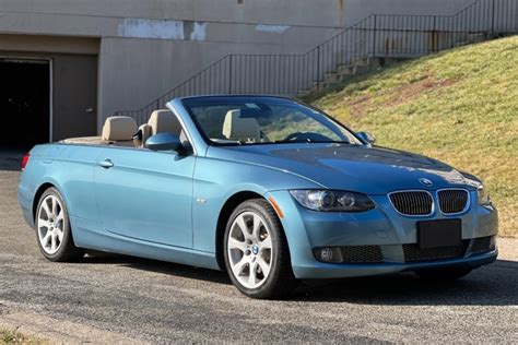 33k Mile 2009 Bmw 335i Convertible 6 Speed For Sale On Bat Auctions