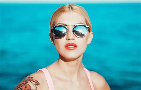 Wallpaper Face White Model Blonde Sunglasses Glasses Red Lipstick Blue Fashion Skin