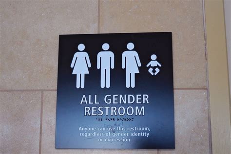 Emanuel Proposes Transgender Restroom Ordinance Chicago Tribune