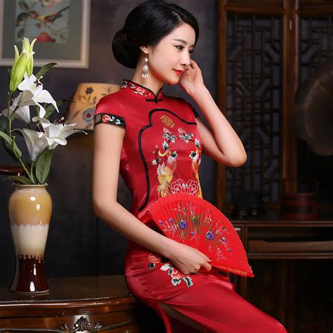 Chinese Qipao Wedding Dress Modern Qipao Dress Long Sleeve Silk Women