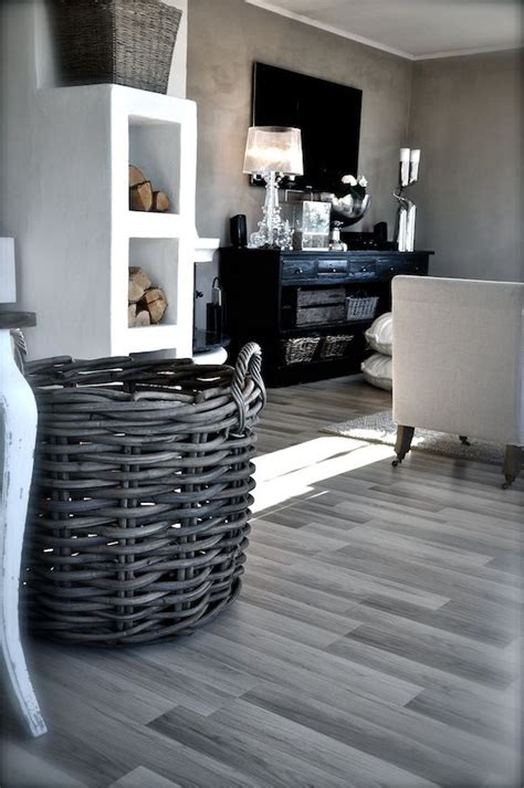 Herringbone pattern flooring in grey shades. Pin by Barbi Horowitz on Inspiration: Living room | Grey flooring, Home, House design