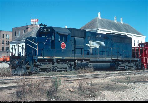Railpicturesnet Photo Mp 3063 Missouri Pacific Emd Sd40 At Taylor