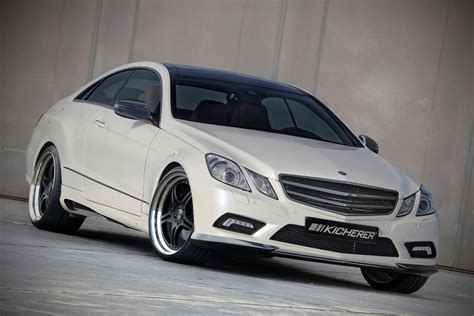 View Of Mercedes Benz E 330 Photos Video Features And Tuning Of