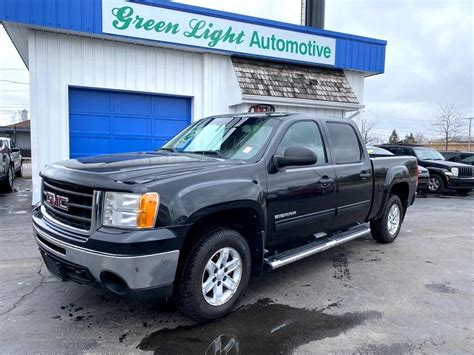Used 2010 Gmc Sierra 1500 Sle Crew Cab 4wd For Sale In Ft Wayne In 46805 Green Light Automotive