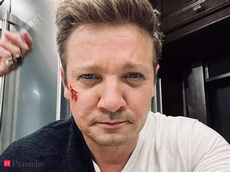 Jeremy Renner Zeelzacary