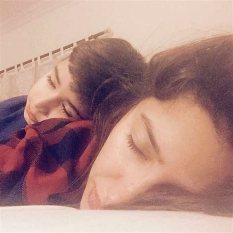 Mahira Khans Selfie With Son Azlaan
